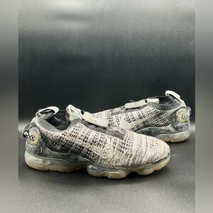 2020 Nike Air Vapormax Flyknit - Kids Youth Size 6.5 (CJ4069-004) Women’s Size 8